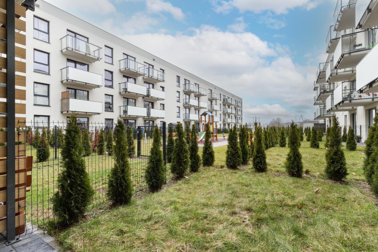 Gdynia Nasypowa Apartments With Parking By Noclegi Renters Exterior photo