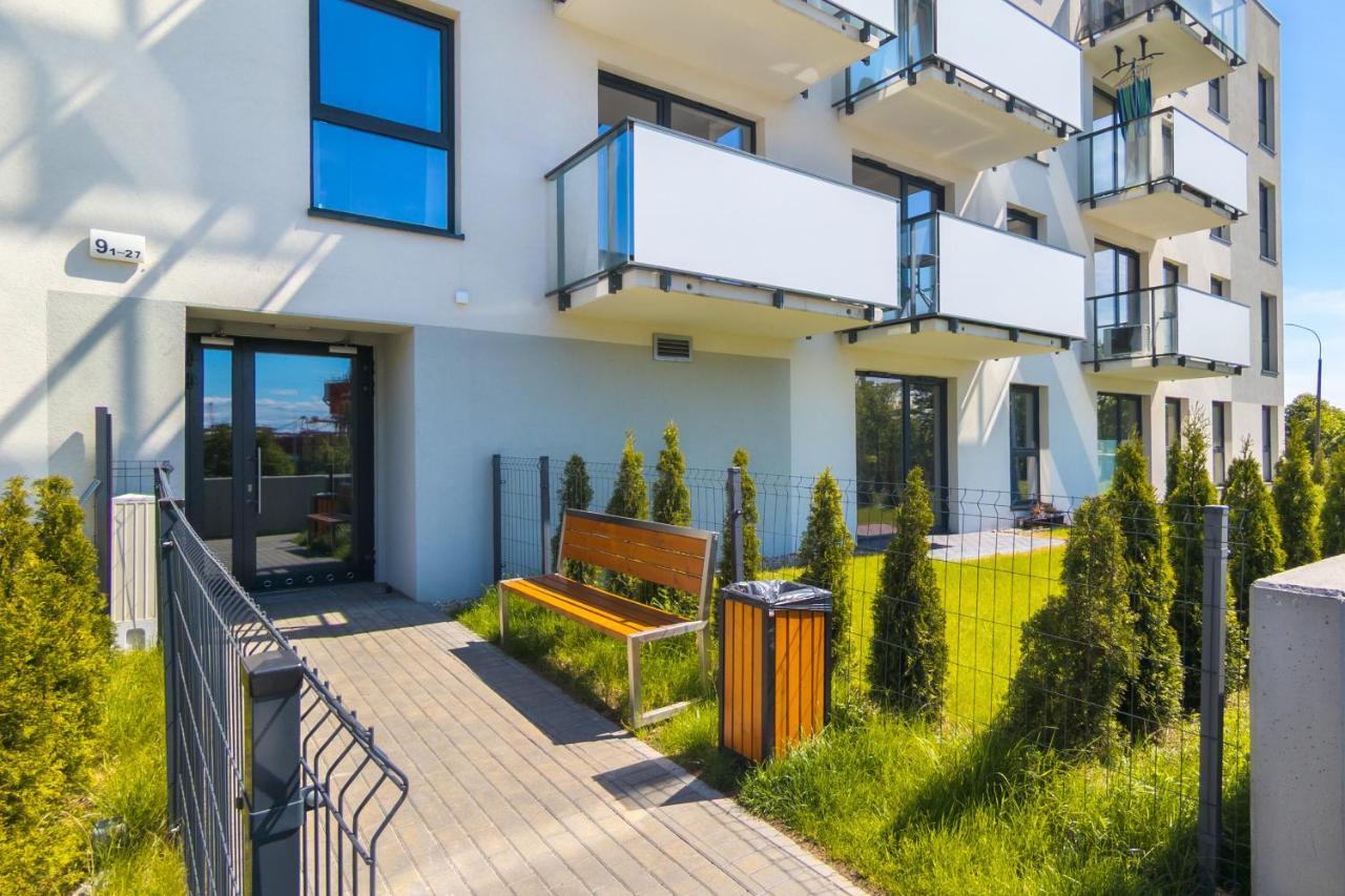Gdynia Nasypowa Apartments With Parking By Noclegi Renters Exterior photo